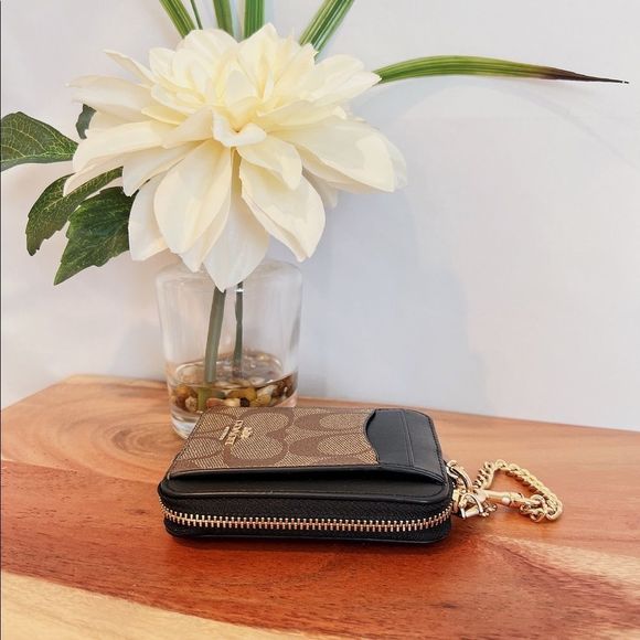 NWT Coach Zip Card Case In Blocked Signature Canvas - Picture 6 of 7